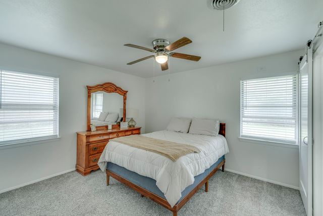 1425 Ridgecrest Drive, Midlothian, TX 76065