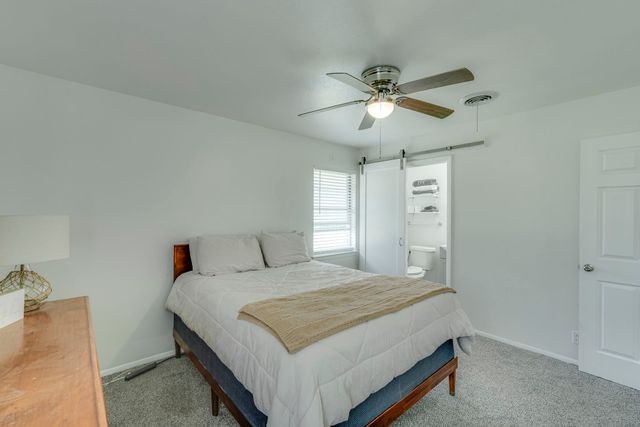 1425 Ridgecrest Drive, Midlothian, TX 76065