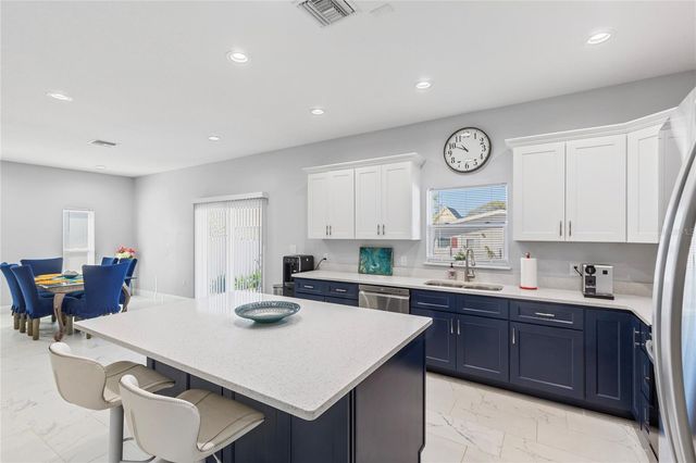 302 ARCHIMEDES STREET, Dunedin, FL 34698