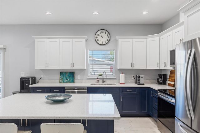 302 ARCHIMEDES STREET, Dunedin, FL 34698