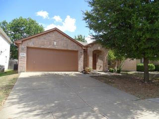 5428 Maverick Drive, Grand Prairie, TX 75052