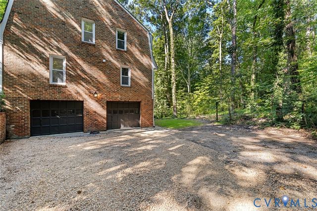 9365 Cardiff Loop Rd, Midlothian, VA 23236