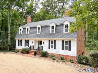 9365 Cardiff Loop Rd, Midlothian, VA 23236