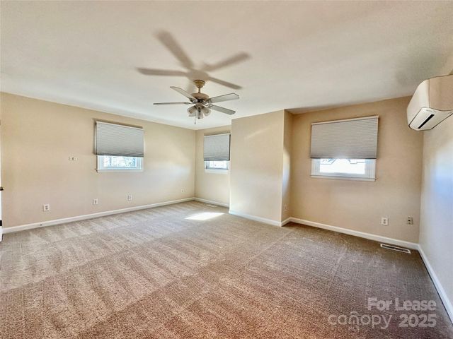 2063 Eaton Road, Charlotte, NC 28205