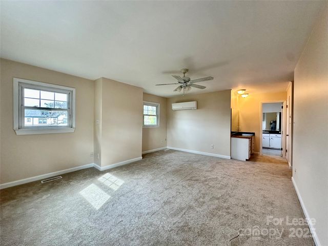 2063 Eaton Road, Charlotte, NC 28205