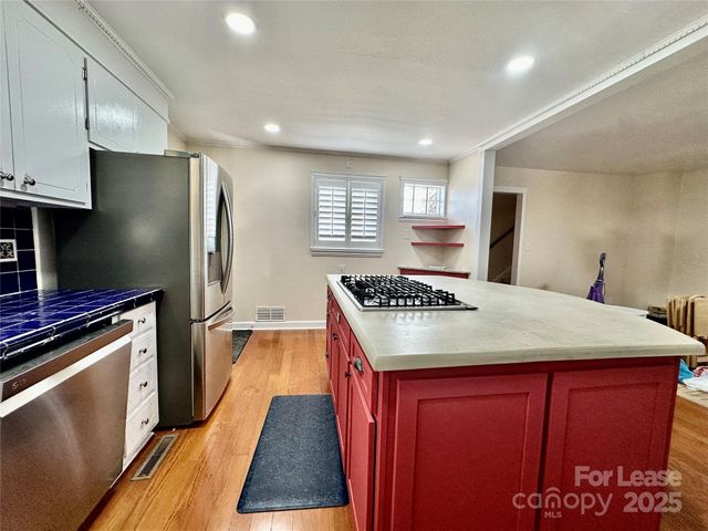 2063 Eaton Road, Charlotte, NC 28205