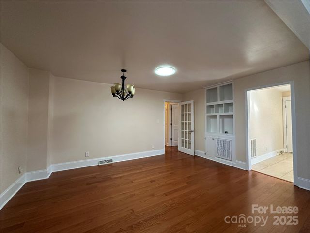 2063 Eaton Road, Charlotte, NC 28205