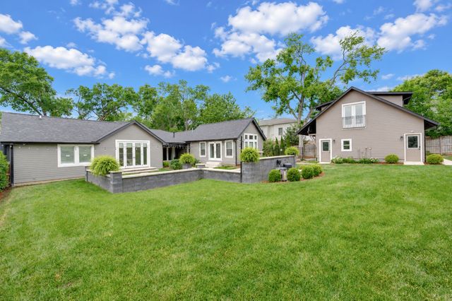 2012 Cedar Ln, Nashville, TN 37212