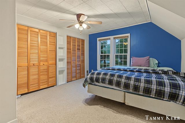 826 Phoenix Street, South Haven, MI 49090