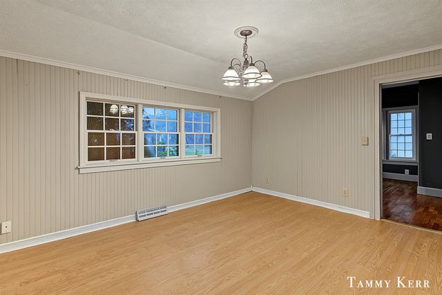 826 Phoenix Street, South Haven, MI 49090