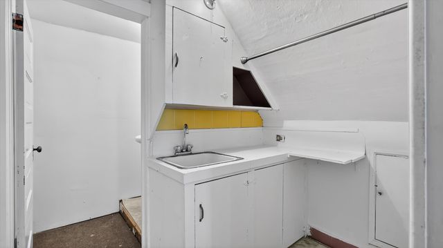 1122 S Walnut St, Spokane, WA 99204