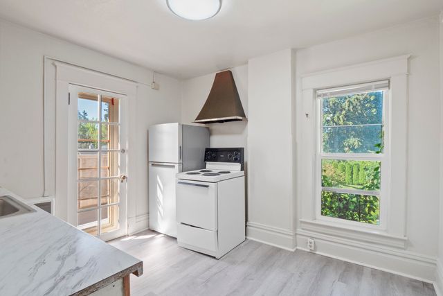 1122 S Walnut St, Spokane, WA 99204