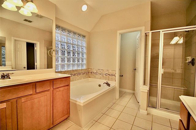 9829 Lightcatcher Drive, Plano, TX 75025