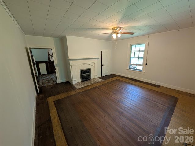 1327 NC 80 Highway, Bakersville, NC 28705