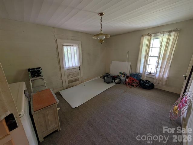 1327 NC 80 Highway, Bakersville, NC 28705