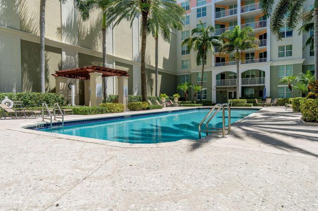 804 E Windward Way 108, Lantana, FL 33462