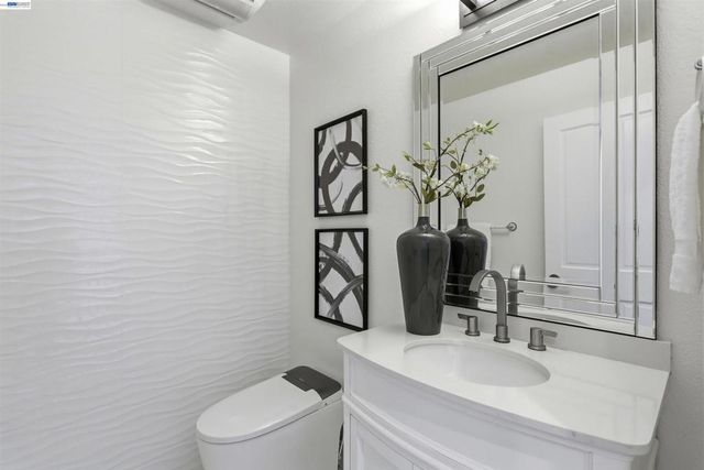 506 Oakshire Place, Alamo, CA 94507