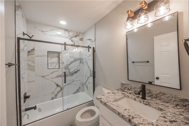 17 Dillow Drive, Bella Vista, AR 72714