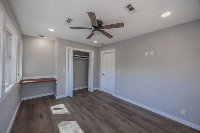 17 Dillow Drive, Bella Vista, AR 72714