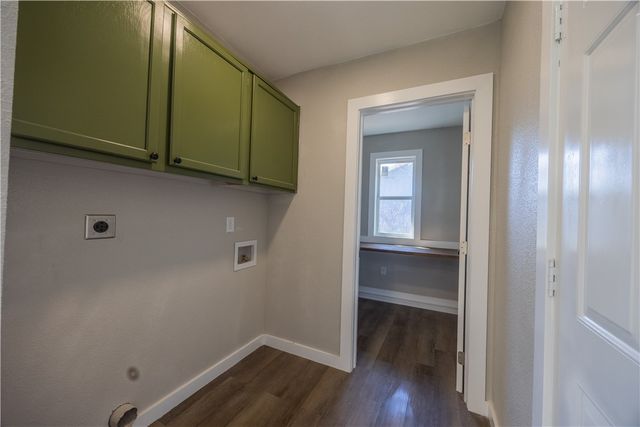 17 Dillow Drive, Bella Vista, AR 72714