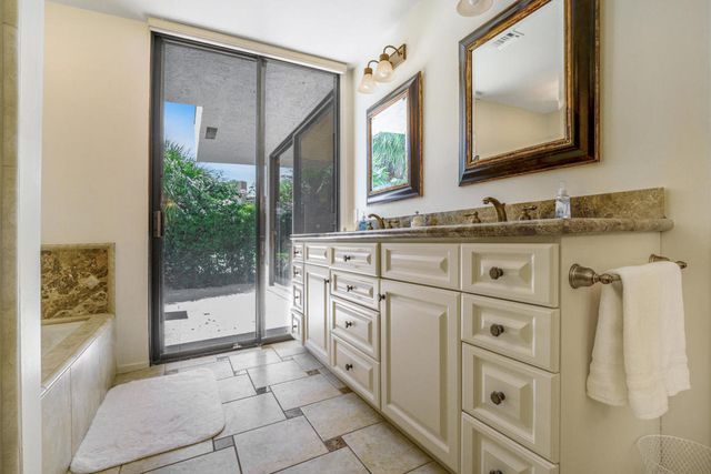31 Stanford Drive, Rancho Mirage, CA 92270