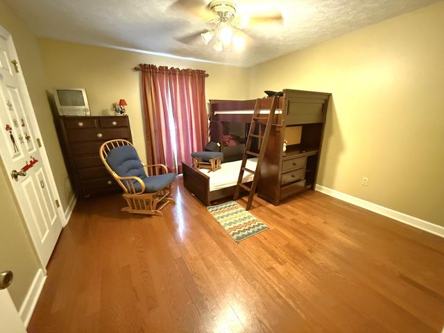 54 Old Hwy 15, Laurel, MS 39443