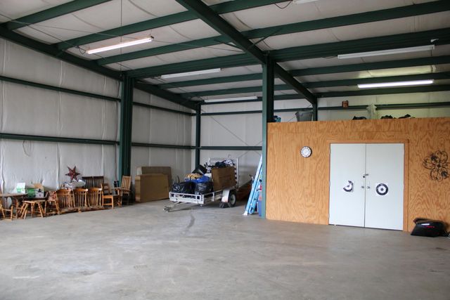 54 Old Hwy 15, Laurel, MS 39443