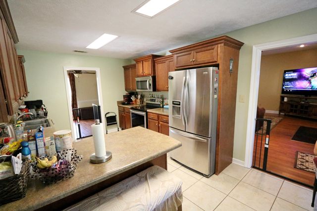 54 Old Hwy 15, Laurel, MS 39443