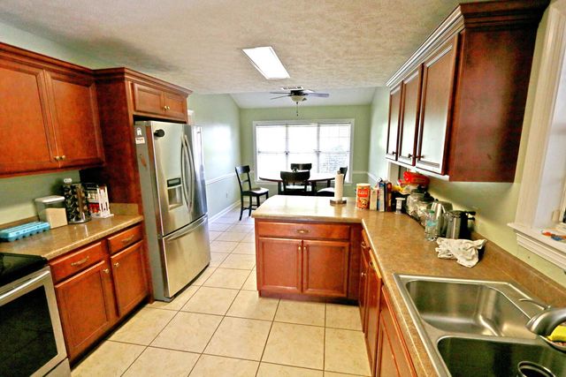 54 Old Hwy 15, Laurel, MS 39443