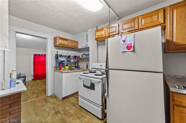 448 Delaware Avenue, Lorain, OH 44052