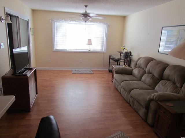 100 Inverness Ct., Myrtle Beach, SC 29588