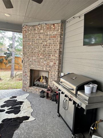 118 Arrowhead Lane, Montgomery, TX 77316