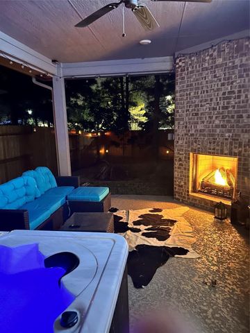 118 Arrowhead Lane, Montgomery, TX 77316