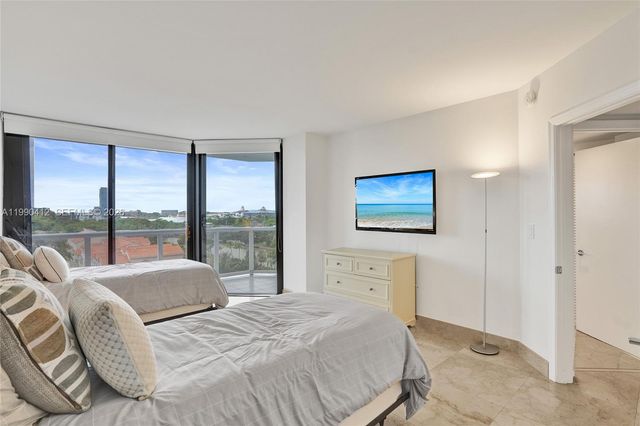 3598 Yacht Club Dr 702, Aventura, FL 33180