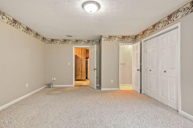 1520 Meadow Lane Circle, Morristown, TN 37813