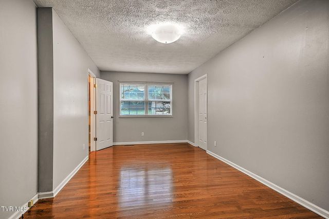 1520 Meadow Lane Circle, Morristown, TN 37813