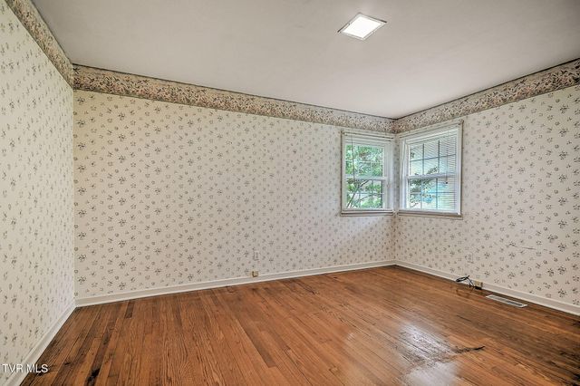 1520 Meadow Lane Circle, Morristown, TN 37813