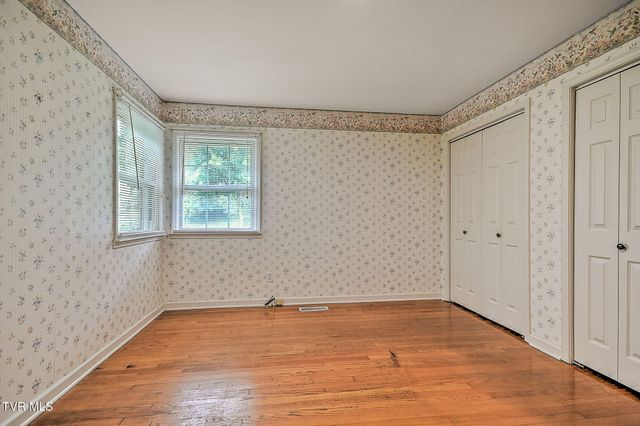 1520 Meadow Lane Circle, Morristown, TN 37813