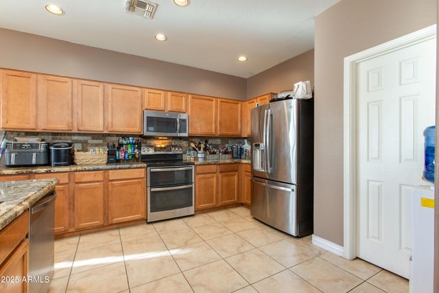 3751 W WHITMAN Drive, Anthem, AZ 85086