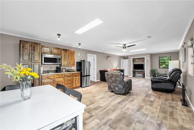 8 Brucker Drive, Bella Vista, AR 72715