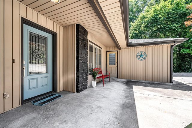 8 Brucker Drive, Bella Vista, AR 72715