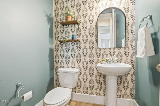 197 S Clearbrook Court, Angier, NC 27501