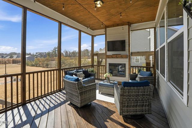 197 S Clearbrook Court, Angier, NC 27501