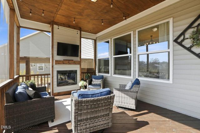 197 S Clearbrook Court, Angier, NC 27501