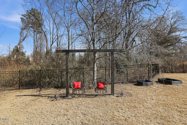 197 S Clearbrook Court, Angier, NC 27501