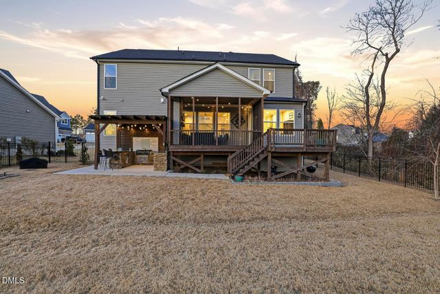 197 S Clearbrook Court, Angier, NC 27501