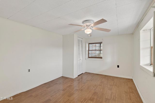 22120 Big Bass Camp Road Road, Abingdon, VA 24211