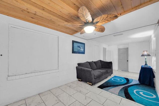 1846 51ST STREET S, Gulfport, FL 33707