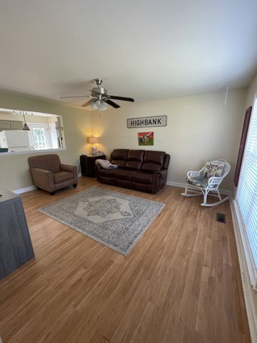 2885 Sutherland Dr, Thompsons Station, TN 37179