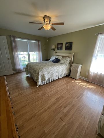 2885 Sutherland Dr, Thompsons Station, TN 37179